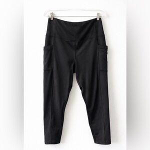 90 Degree By Reflex Black High Rise Capri Leggings w Pockets